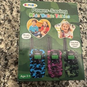 NEW NIB Kids Walkie Talkies - Blue, Pink, Green